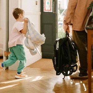 Carucior pentru copii Ergobaby Metro 3 Compact Onyx Black 0-4 ani, pliere compacta, compatibil avion, maner reglabil, roti cu suspensii imagine