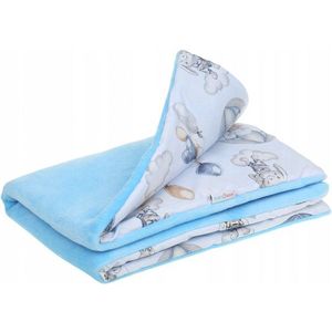 Paturica pentru copii BabyMam blue Rabbit, realizata cu doua fete din bumbac si din plus pufos, dimensiune 75 x 50 cm imagine