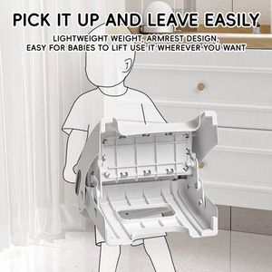 Inaltator pliabil cu doua trepte pentru copii Little Mom Grey, design minimalist cu manere ergonomice, dimensiune 32 x 33 x 35 cm imagine