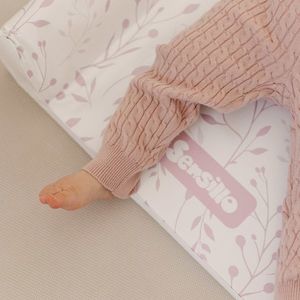 Saltea de infasat Sensillo Pink Leaf 70x49 cm cu intaritura, margine de protectie antirasturnare si suprafata impermeabila imagine