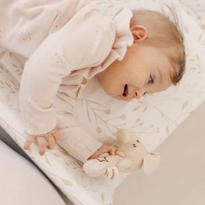 Saltea de infasat Sensillo Beige Leaf 70x49 cm cu intaritura, margine de protectie antirasturnare si suprafata impermeabila imagine