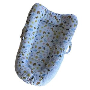 Baby Nest cu doua fete si manere Twindeco Alb Desene din bumbac organic imagine