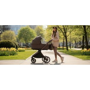 Carucior 2 in 1 Adamex Bianco Deluxe Collection cu suspensii, maner reglabil, certificat EN18882022 pana la 22 kg, Chocolate Brown imagine