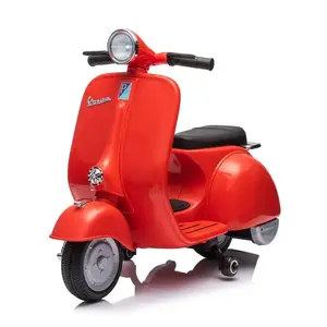 Imagine Scuter electric Piaggio VESPA 150 VL1T 110W 12V 7Ah, roti moi, scaun tapitat, rosu