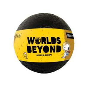 Imagine Figurina surpriza in capsula, Urdu, Peanuts Worlds Beyond X Snoopy