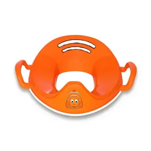 Imagine Reductor cu manere pentru toaleta My Trainer Seat Clown Fish