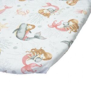 Imagine Cearceaf cu banda elastica pentru landou copii Kerstin Pink Mermaid, realizat din bumbac 100, dimensiune 80 x 38 cm