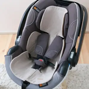 Imagine Insert antitranspiratie din in pentru scoica auto BabyLy, design 3D, respirabil Bej