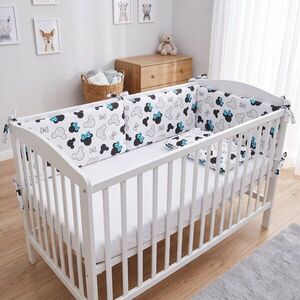 Imagine Protectie laterala pentru patut copii Kerstin Mouse Blue 180 x 30 cm, cu doua fete, suprafata din bumbac 100, prindere cu panglici