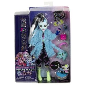 Imagine Papusa Monster High Frankie Stein, Creepover Party cu accesorii si animalut, 30 cm