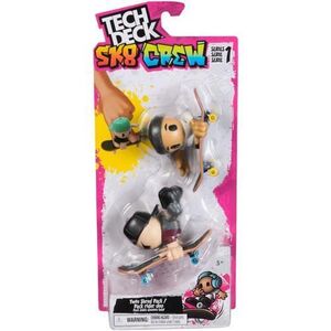 Imagine Set 2 Tech Dech Sk8 Crew - Placa si figurina 9.6 cm, Sapca neagra si casca neagra
