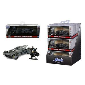 Imagine Set masina si figurina DC Justice League: Batmobile & Batman