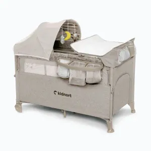 Imagine Patut de calatorie pentru copii, Kidnort, pliabil, multifunctional 3 in 1, din material Oxford 300, cu geantuta de depozitare, laterala culisanta, roti cu frana, accesorizat, Stugan Hygge Sand