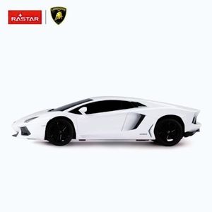 Imagine Masina Cu Telecomanda Lamborghini Aventador Alb Cu Scara 1 La 24